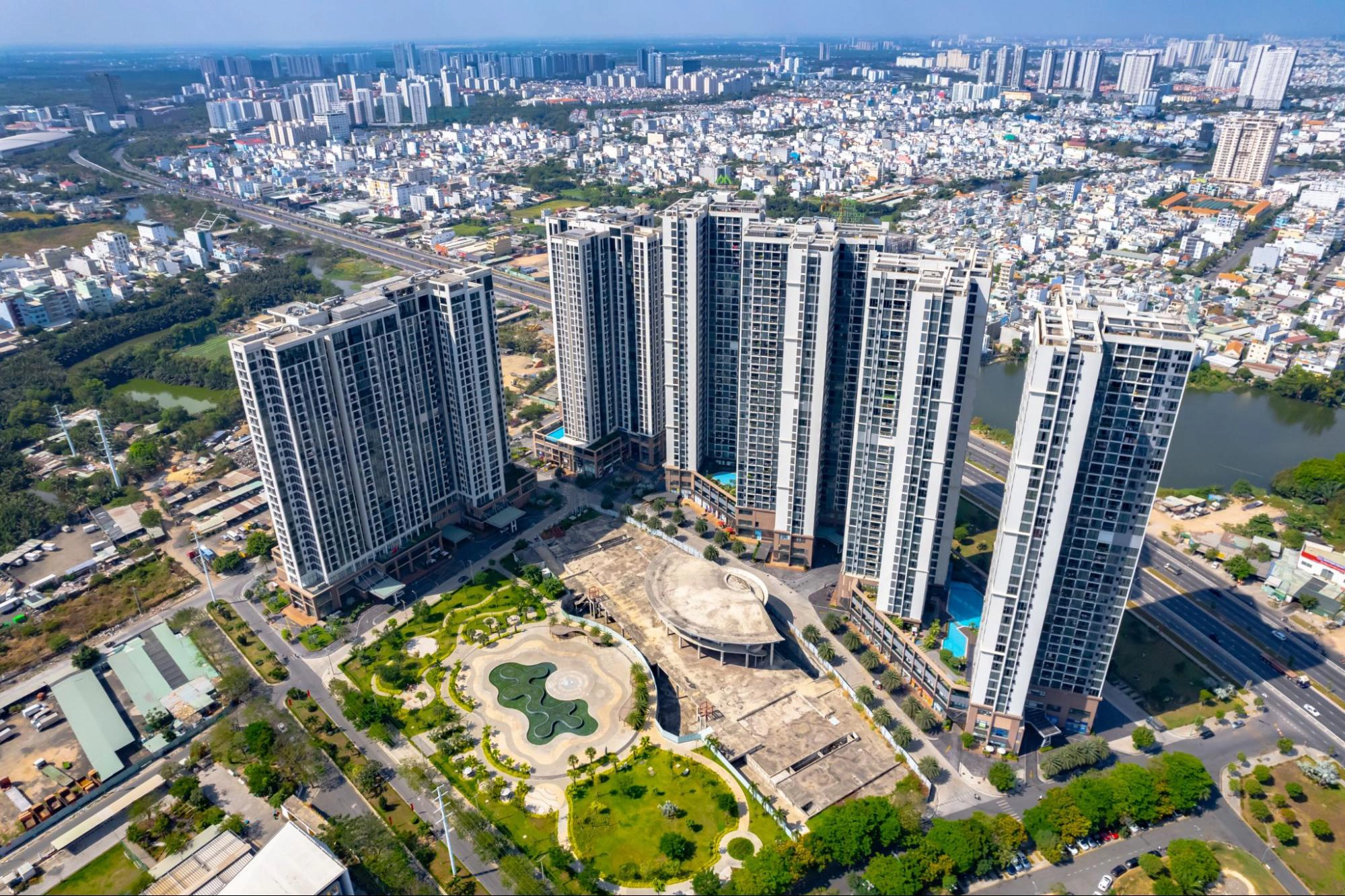 Các tòa HR1, HR2, HR3, M2 trong dự án Eco Green